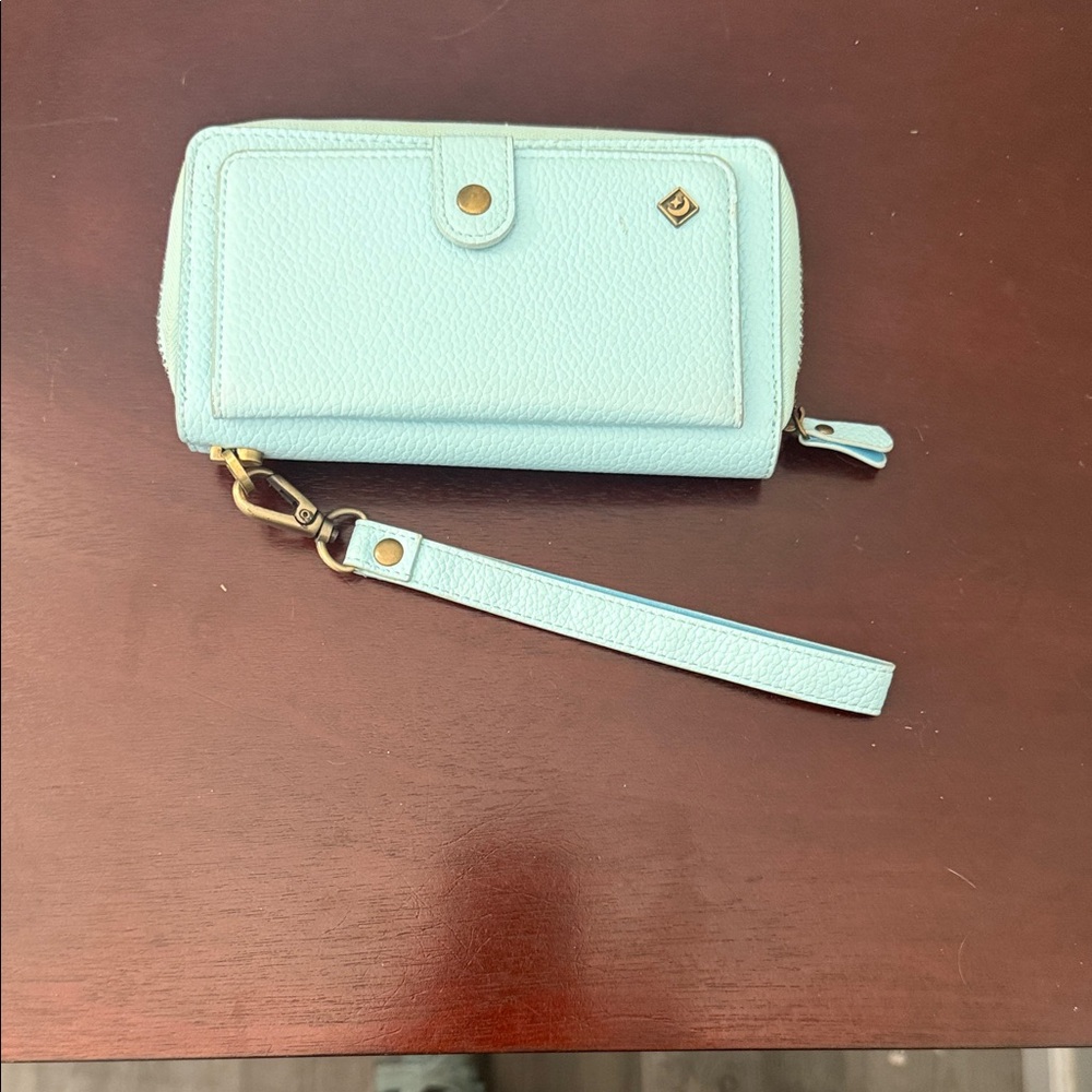 Elegant Blue Wristlet Wallet